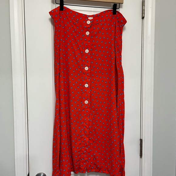 Worn one time only. Gorgeous midi skirt - Picture 2 of 8